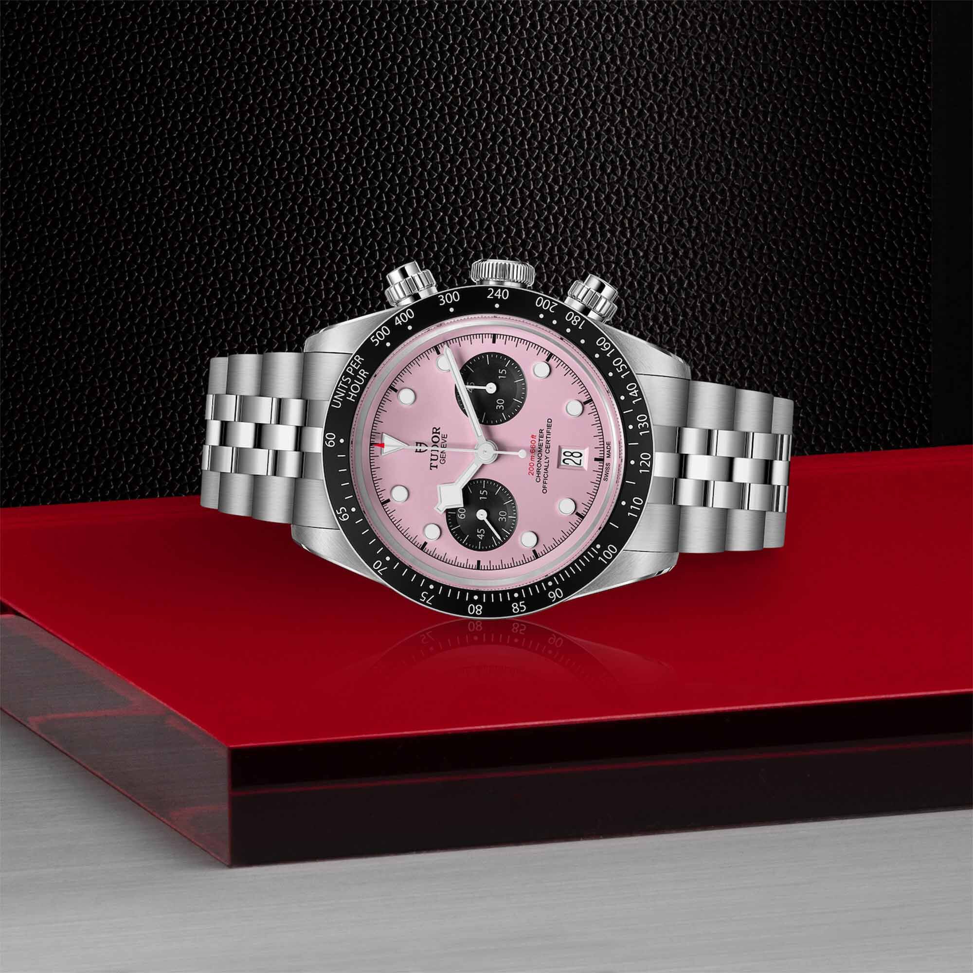 Tudor automatic outlet